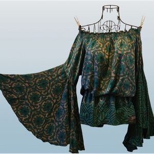 🌺Benjamin Off-the-Shoulders Blouse